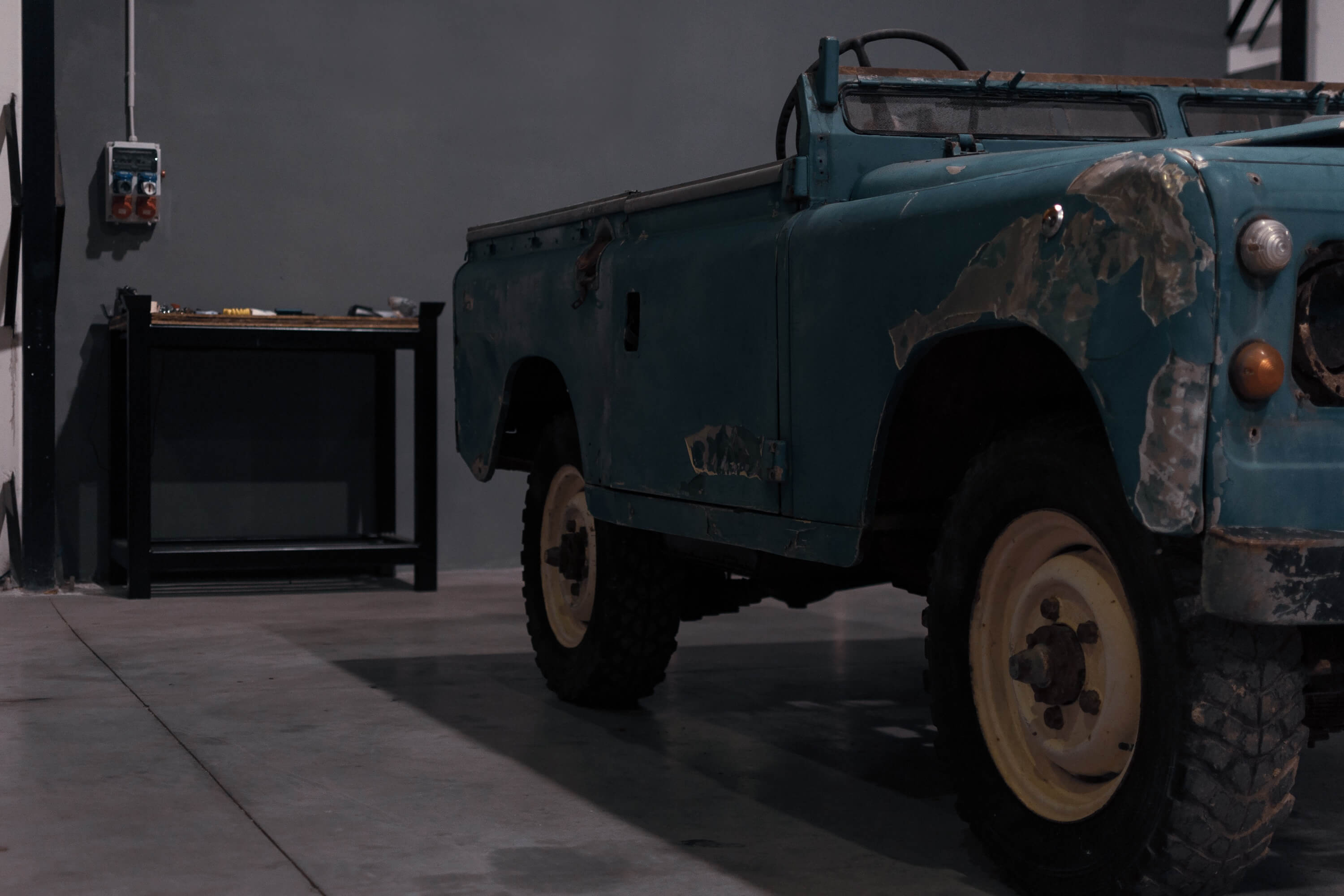 Land Rover 88 Series project, ripristino parti e modifica di auto d'epoca ad Asti 1of Metec