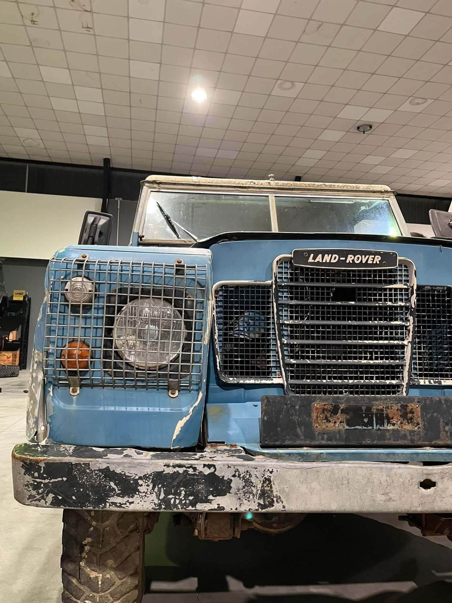 Land Rover 88 Series project, restauro restomod di auto d'epoca ad Asti 1of Metec