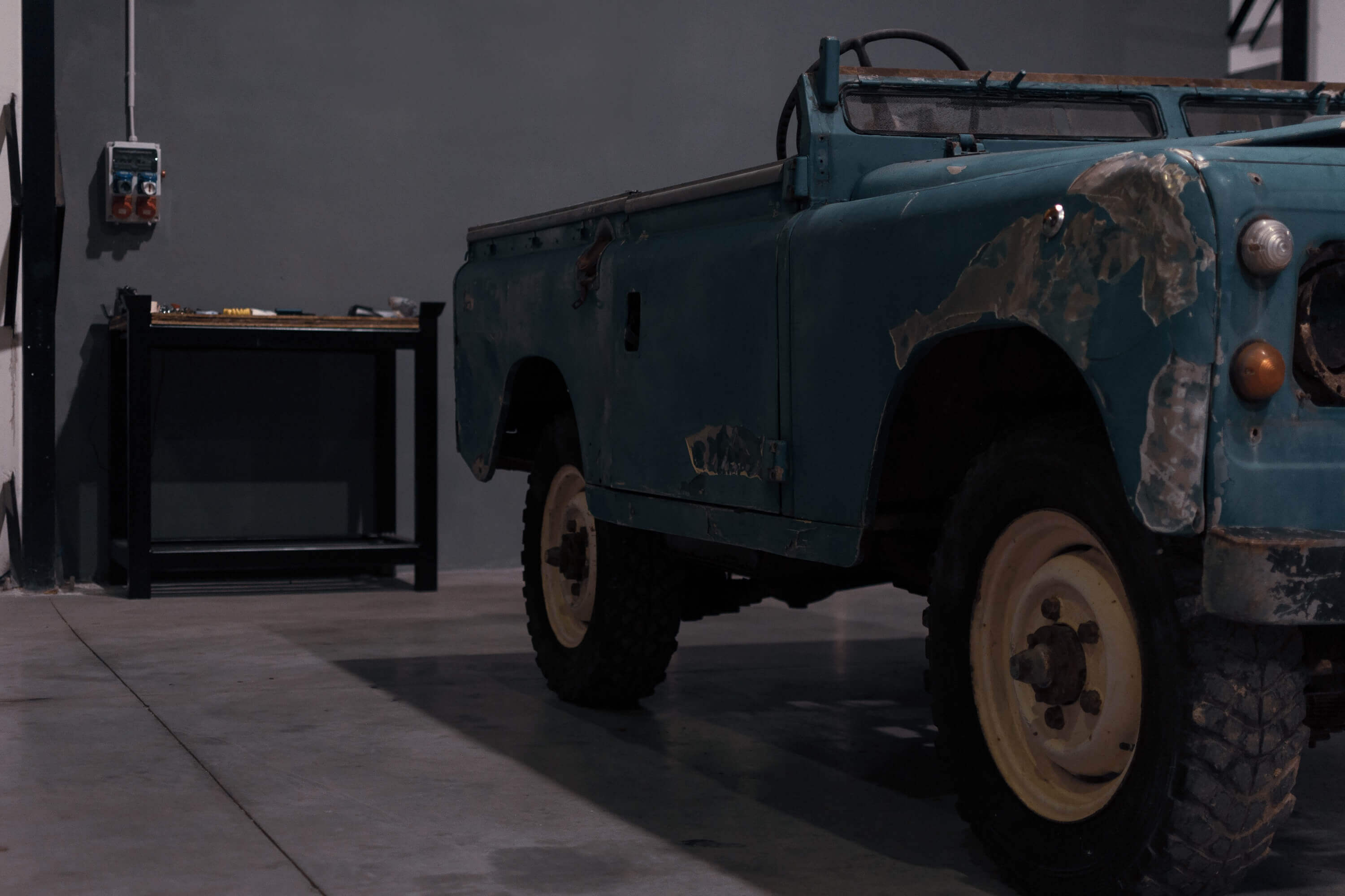 Land Rover 88 Series project, ripristino parti e modifica di auto d'epoca ad Asti 1of Metec