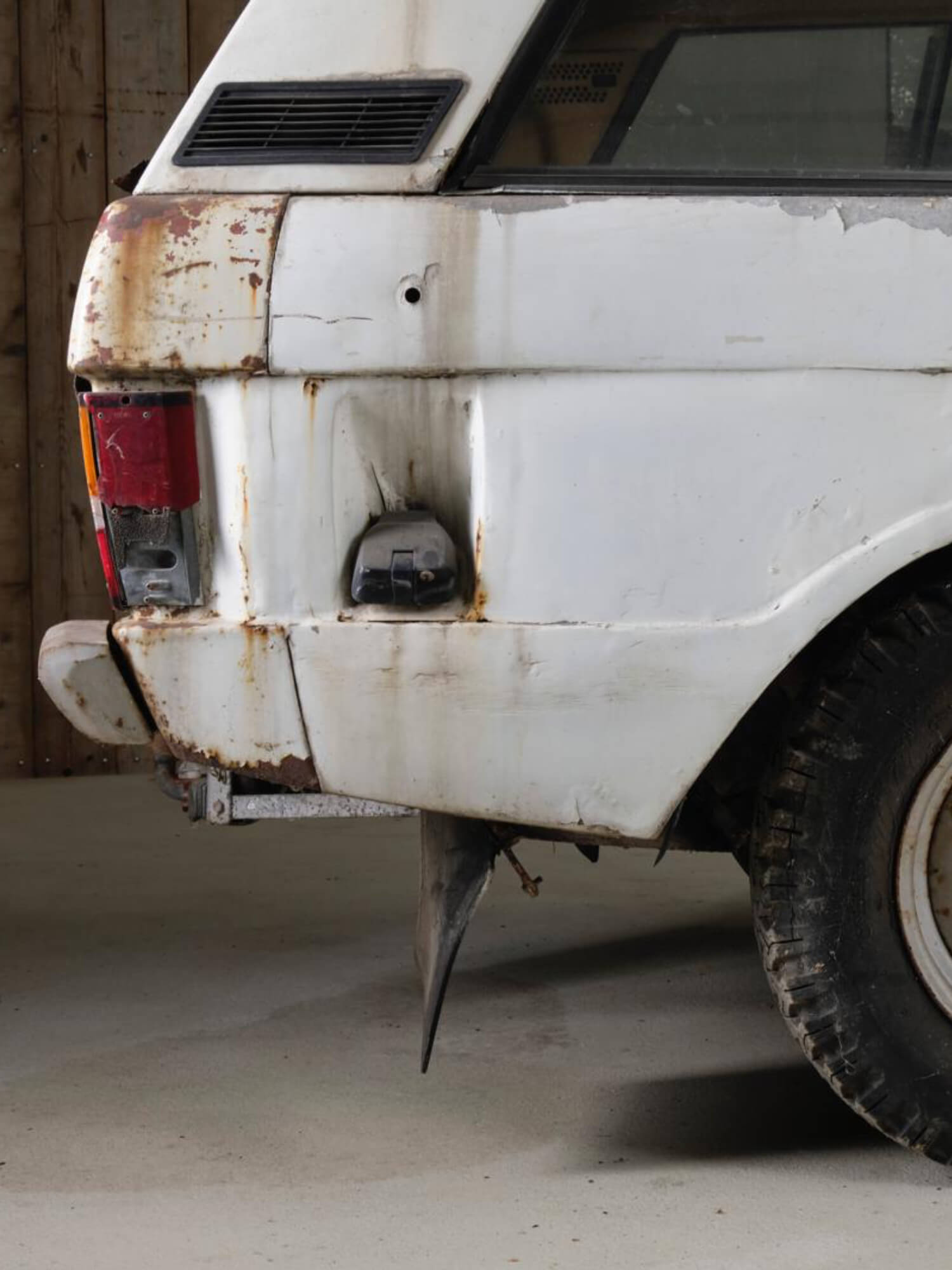 1of Metec craft - Range Rover Classic Velar Pre-production