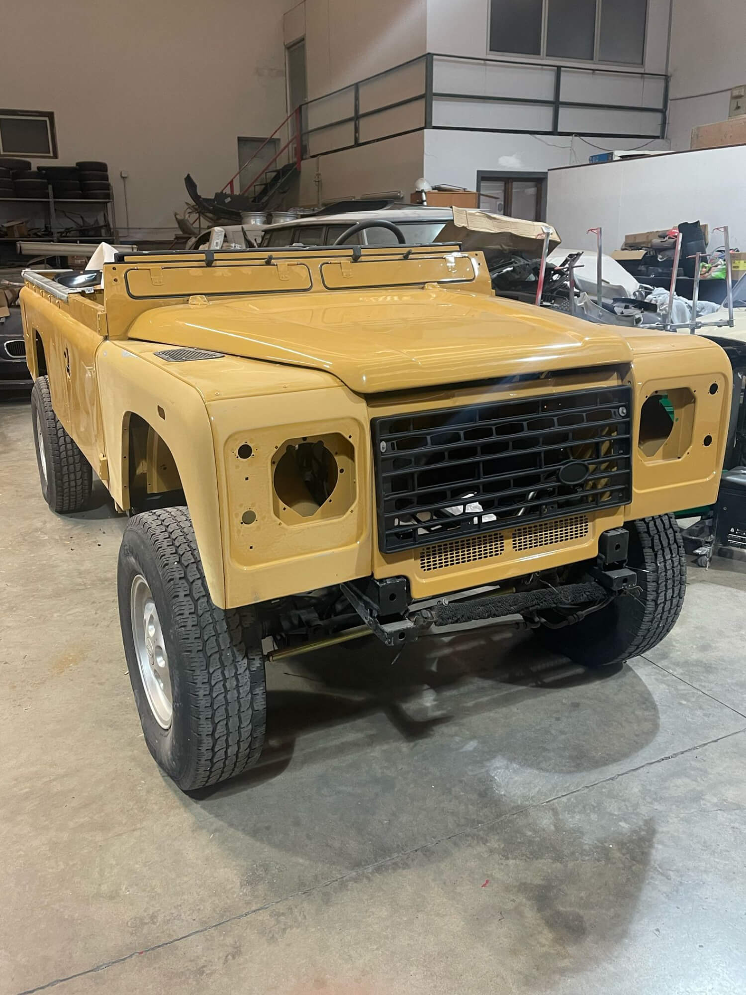 1of Metec craft - Land Rover Defender 110 3 doors bikini pick up