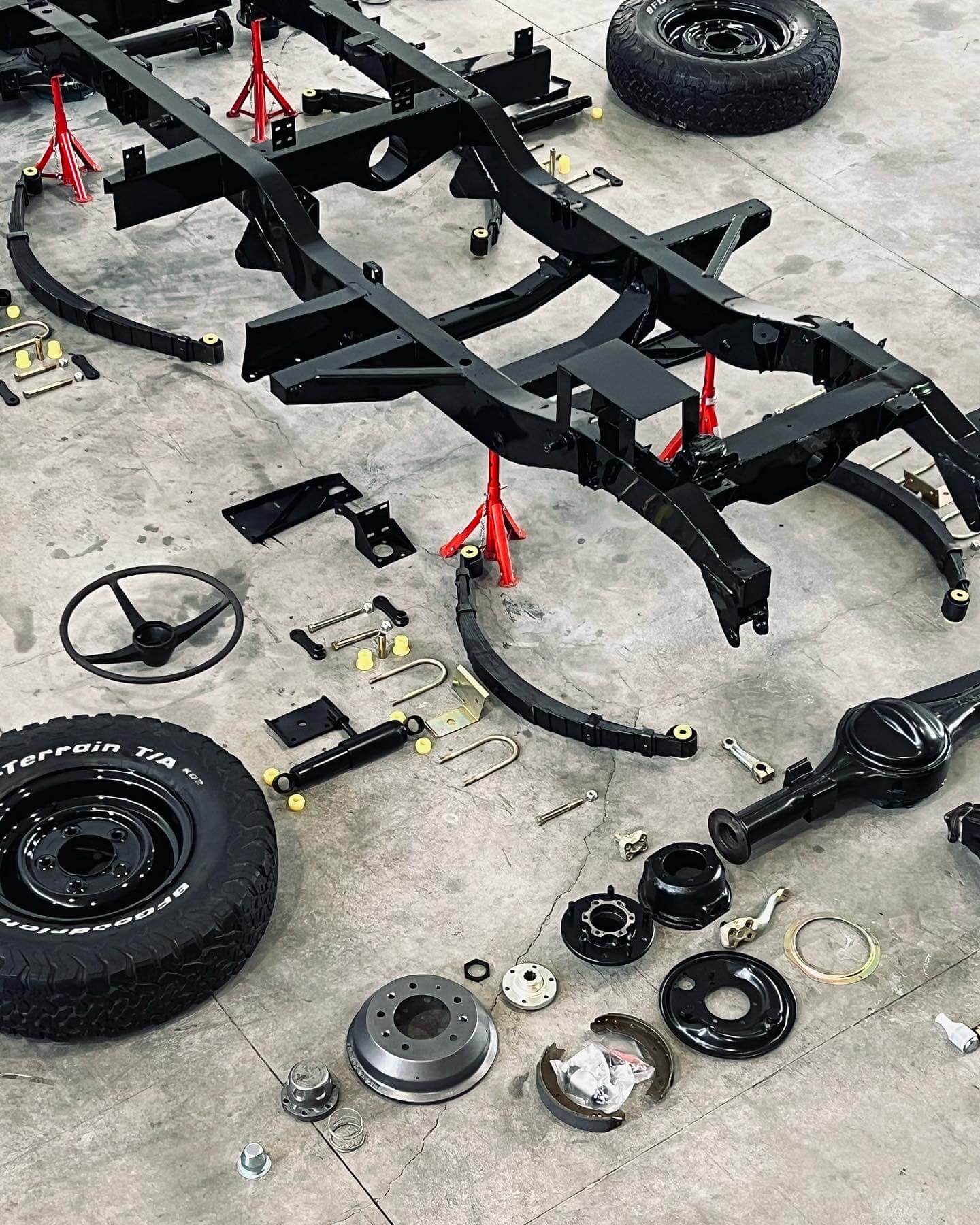 METEC - land rover 88 disassembly details