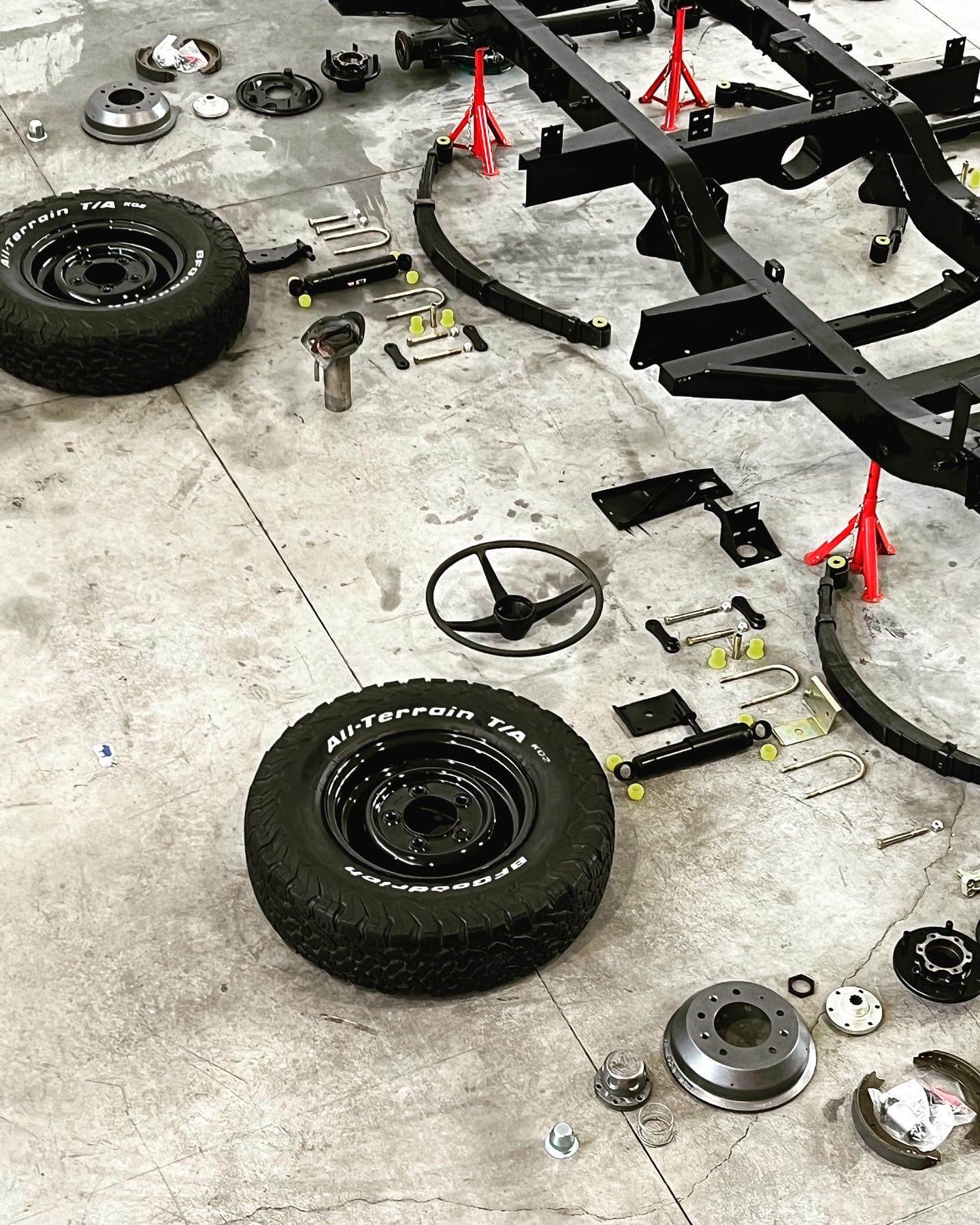 METEC - land rover 88 disassembly details